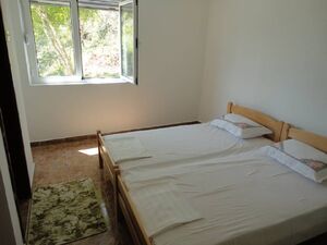 Djerane bb, Ulcinj