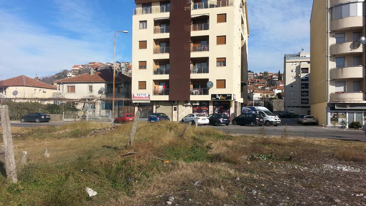 Dalmatinska 12 b, Podgorica