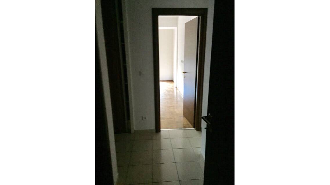 Ulica Studentska 11, Podgorica