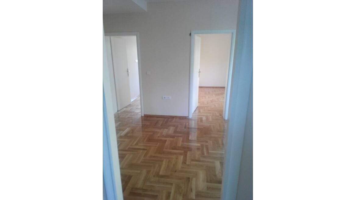 Tripa Kokolja 6, Podgorica