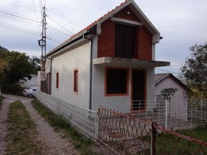 Gorelac, Bar