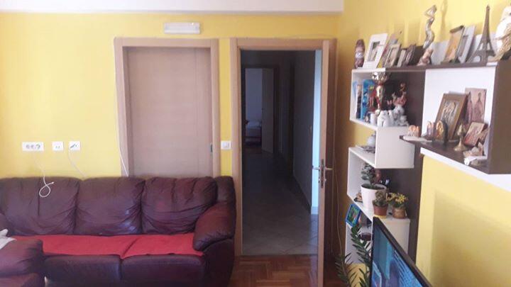 Zgrade neksana zabjelo,Ilije Plamenca, Podgorica