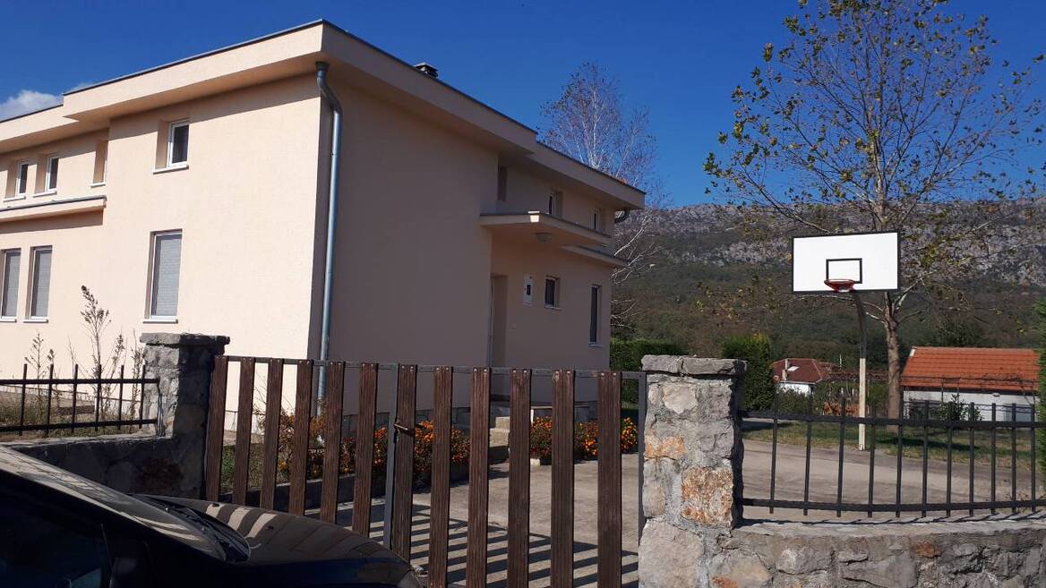 Rogami, Podgorica