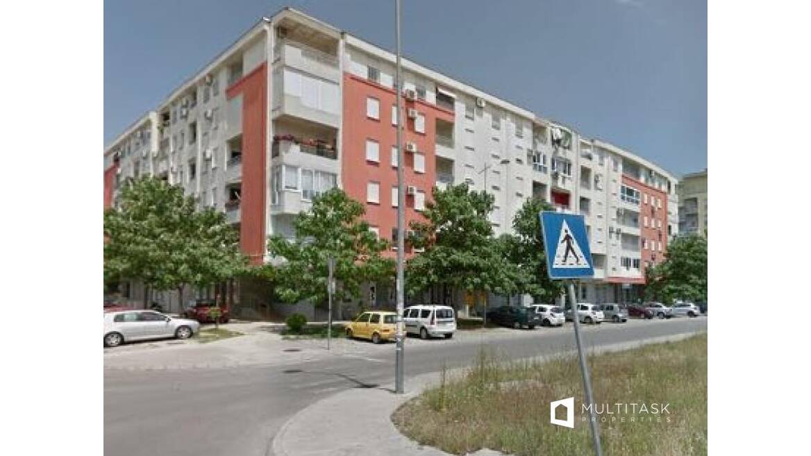 Vlada Ćetkovića, Podgorica