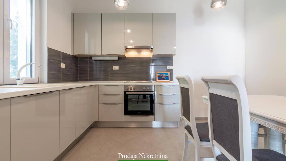 Apartman na plaži u Herceg Novom, Herceg Novi