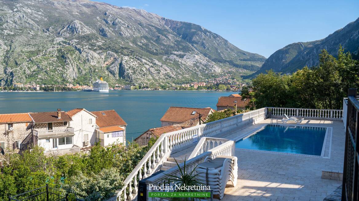 Muo, Kotor