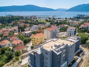 Pod Kuk - Centar, Tivat