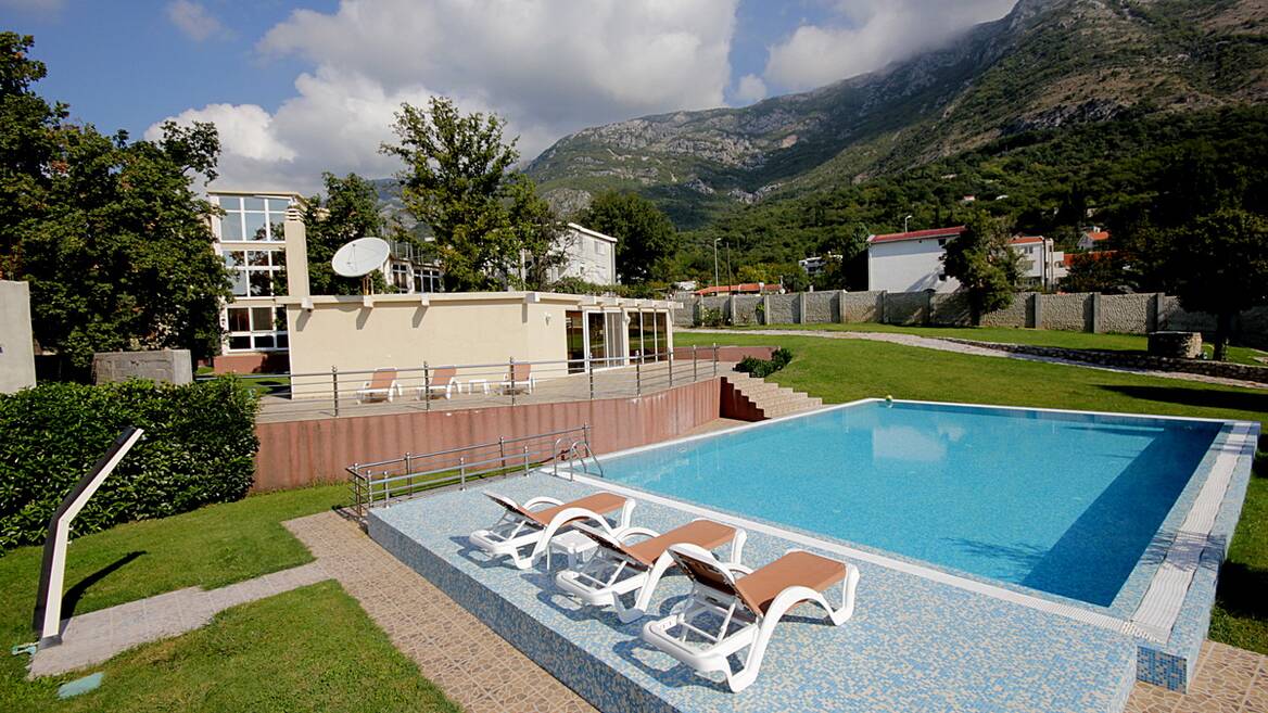 Sutomore, Bar