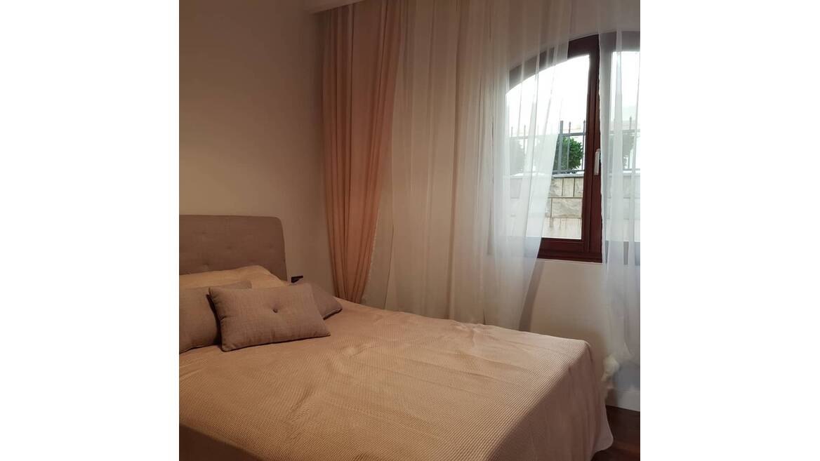 Petrovac, Budva