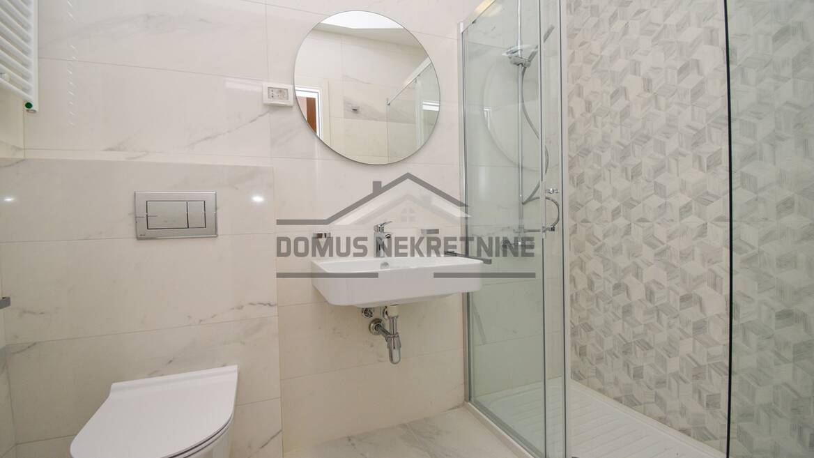 Central Point, Podgorica