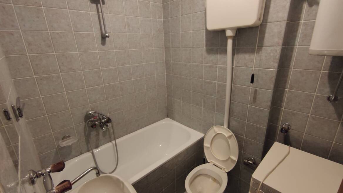 Cvijetna ulica, Podgorica