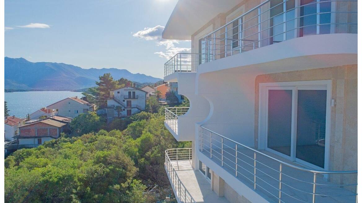 Krasici, Tivat