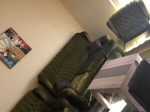 Kraljica Jelena Anzujska, Bar