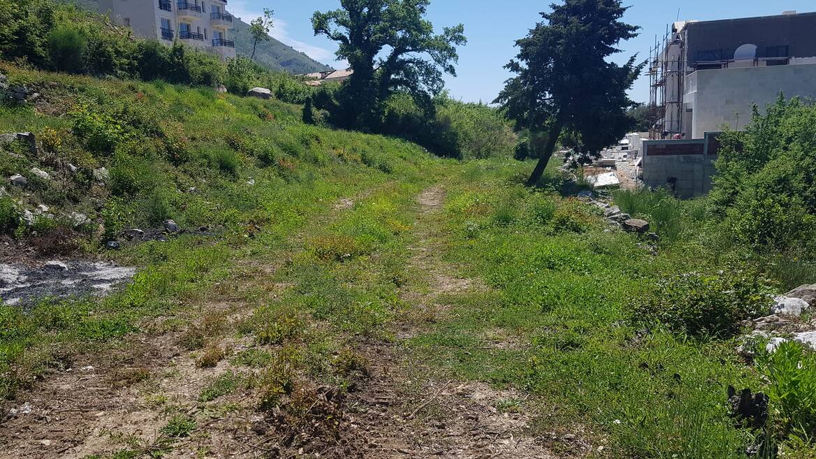 p9854 Urbanizovan plac sa pogledom na more, prodaja/zajednička gradnja, Reževići, Budva