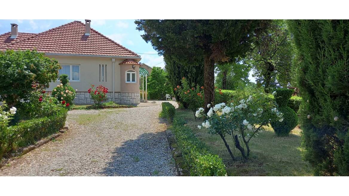 Niksic, Gornje Polje bb, Nikšić