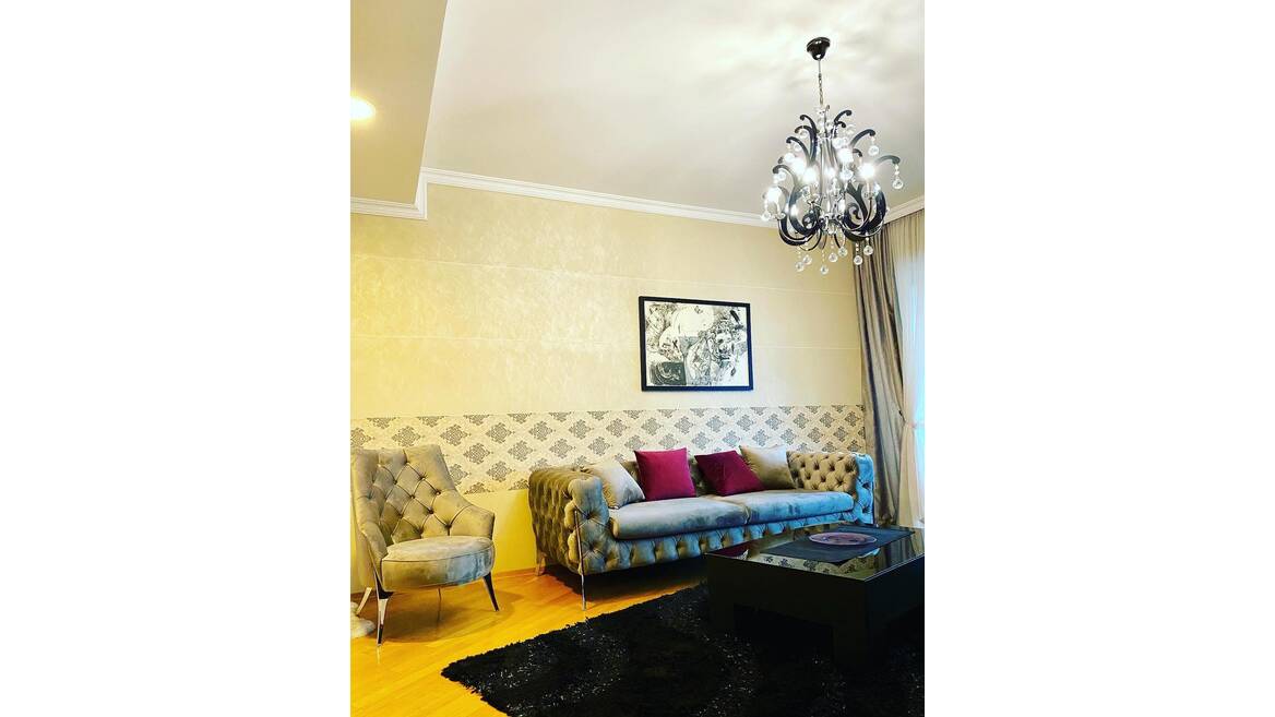 Kralja Nikole, zgrada hotela Nikic, Podgorica