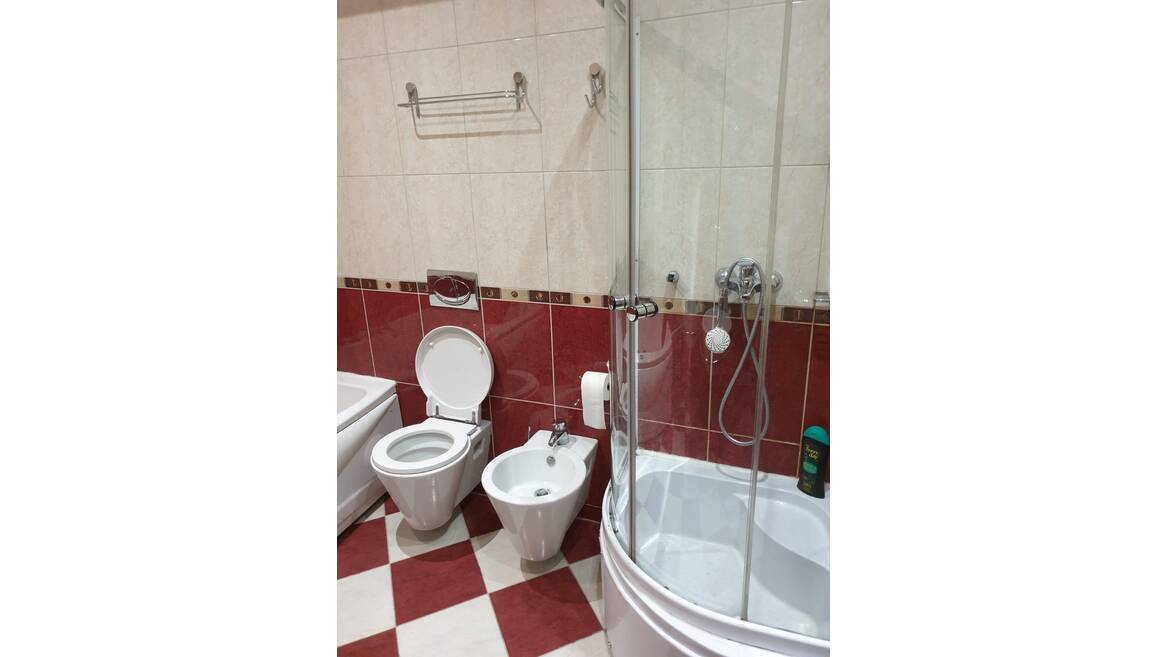 Kralja Nikole, zgrada hotela Nikic, Podgorica
