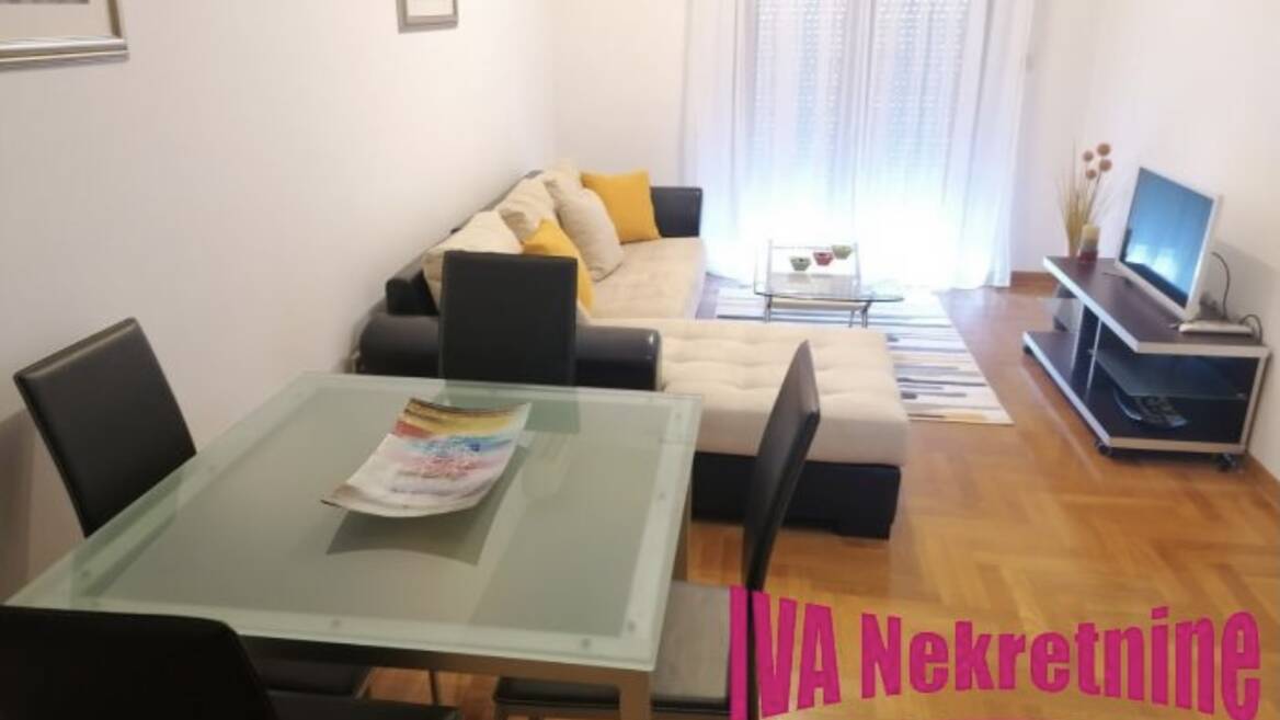 Maksim, Podgorica