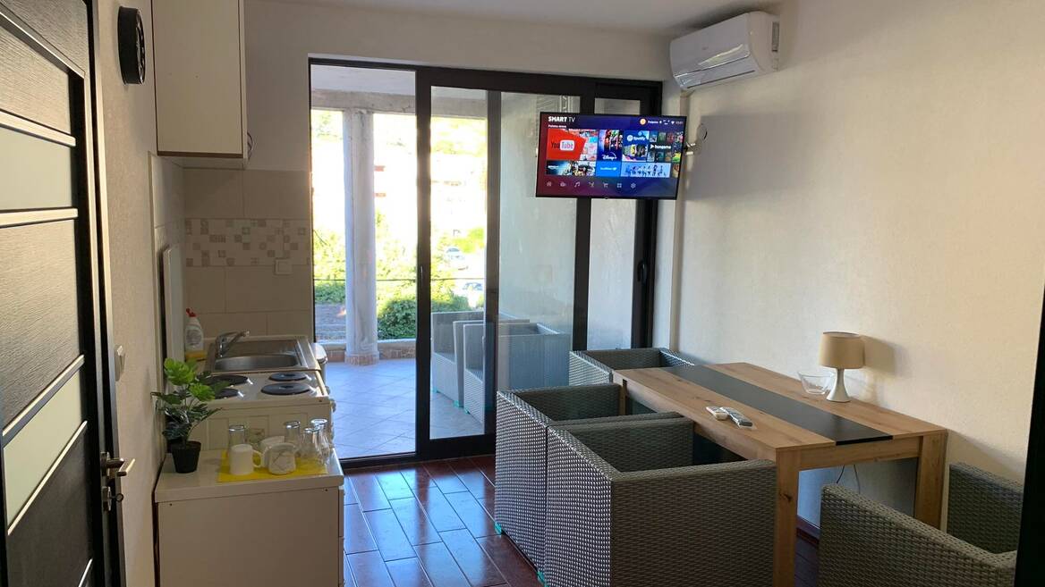 Jadranska magistrala br24, Tivat