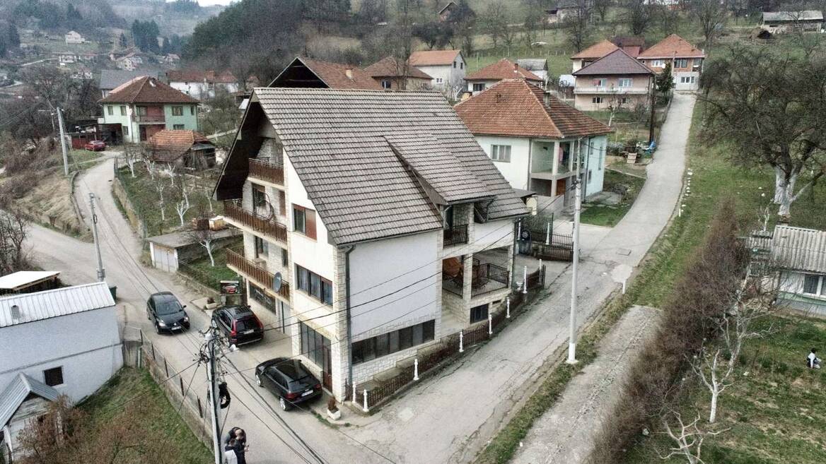 Volodjina 40, Bijelo Polje