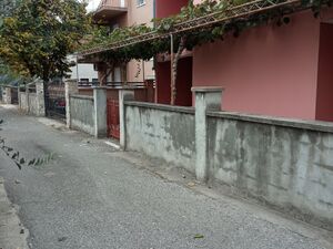 Dalmatinska bb preko puta markera Laković mi, Podgorica