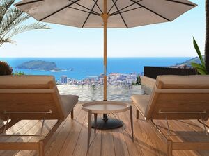Pine Village, Budva