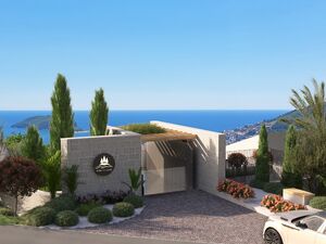 Pine Village, Budva
