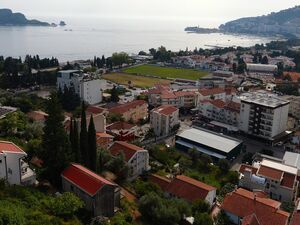 Podkosljun, Budva