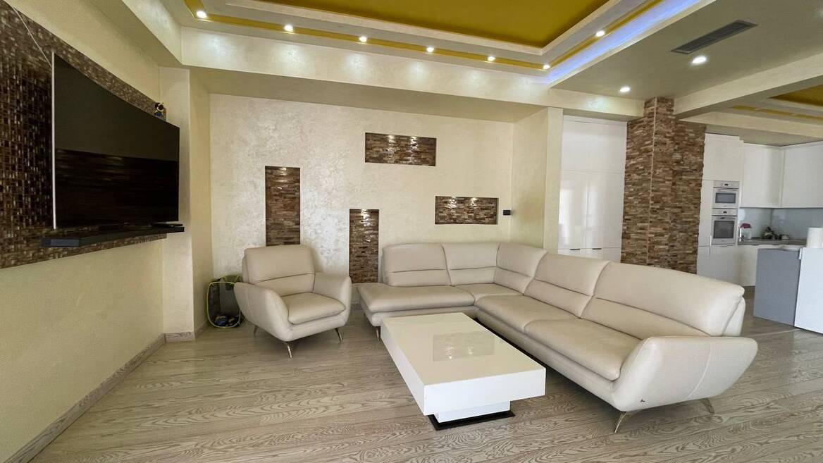 22 Novembra, Victoria residence, Budva