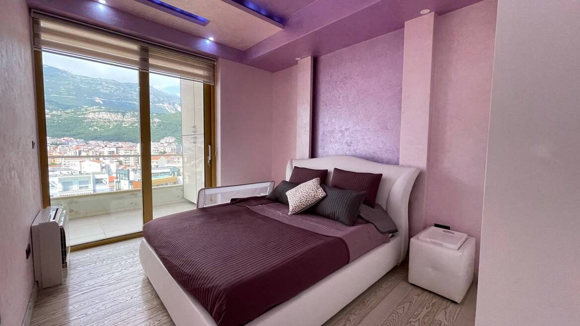 22 Novembra, Victoria residence, Budva