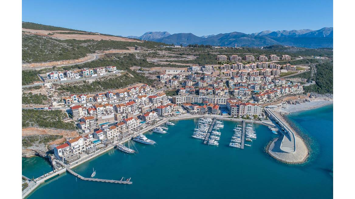 Marina Village Lustica Bay, Tivat