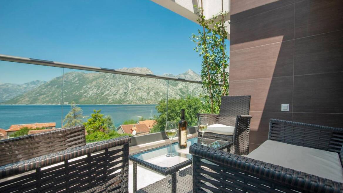Dobrota I, Kotor