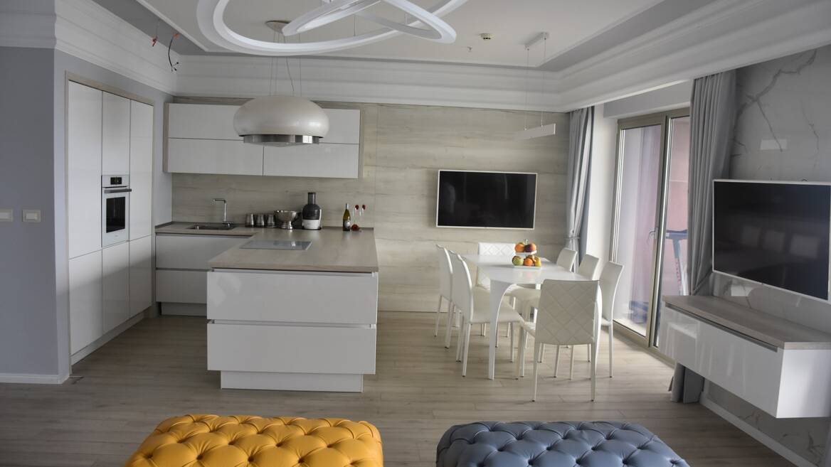 Harmonia, Zavala, Budva