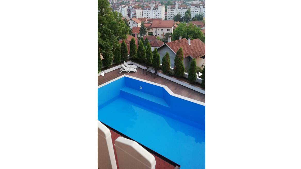 Dusanova, Loznica