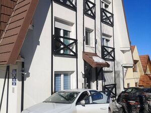 Stefana Prvovencanog 33b, Raška