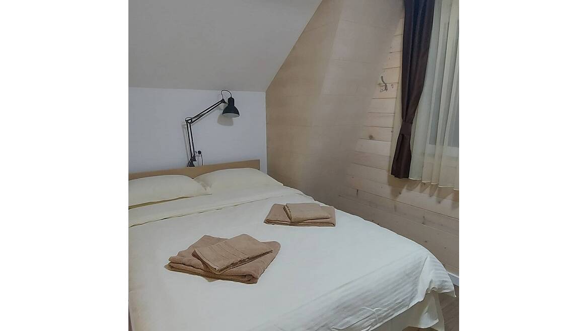 Stefana Prvovencanog 33b, Raška