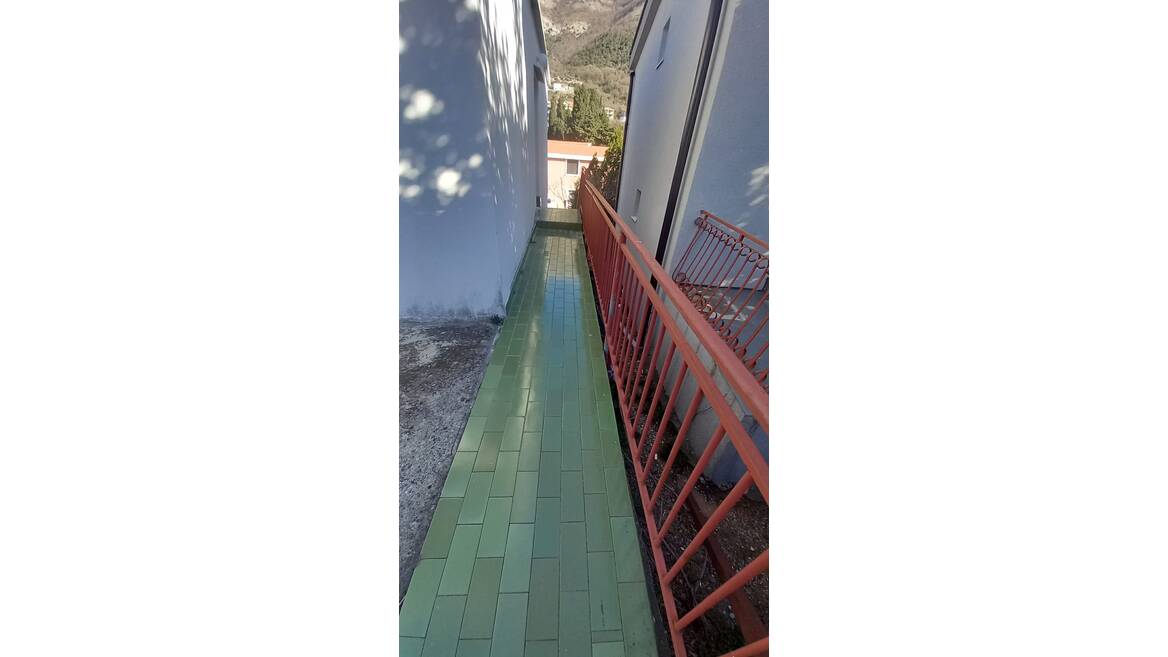 Rutke, Bar