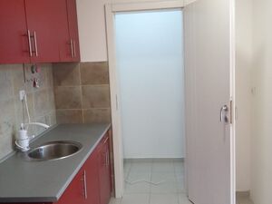 Selling 4.0 lux flat Čelebonovića Bežanijska kosa Novi Beograd rampa za kolica invalidska park view huge terrace glass winter house renovated furnished tenanted property investment buy-to-let Serbia , Beograd