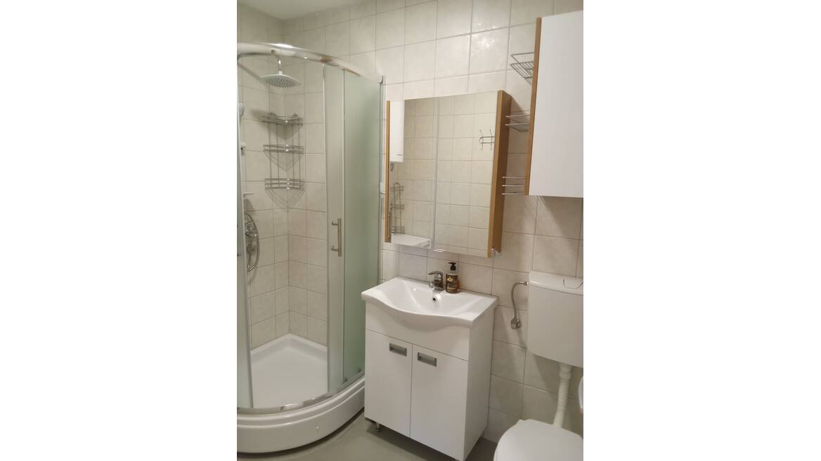 Selling 4.0 lux flat Čelebonovića Bežanijska kosa Novi Beograd rampa za kolica invalidska park view huge terrace glass winter house renovated furnished tenanted property investment buy-to-let Serbia , Beograd
