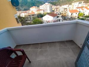 Babilonija, Budva