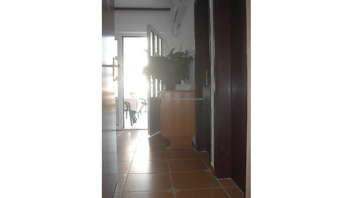 k5284 Kuća odličnog kvaliteta i na dobroj lokaciji, Budva