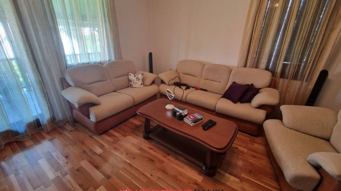 k6287 Lijepa, jednospratna kuća sa dvorištem, u naselju Gruda, Cetinje, Cetinje