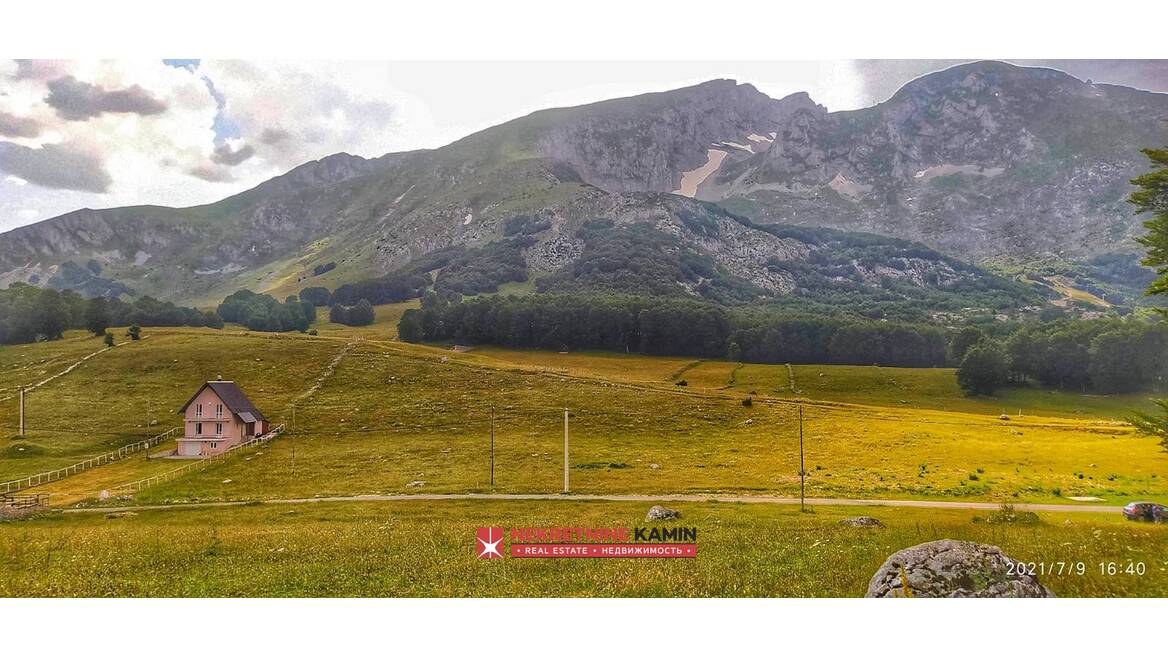 p9913 Plac na 500m od Savinog Kuka, Žabljak, Žabljak