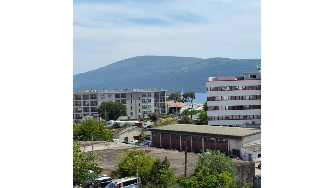 Radnička 5/c, Herceg Novi