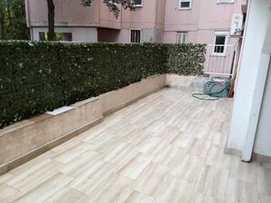 Продаја 4.0 стан Челебоновића Бежанијска Коса Нови Београд рампа за инвалидска колица поглед на парк огромна тераса стаклена зимска кућа реновирана намештена закупна имовина инвестиција некретнине куповина Србија Еxpo 2027 Сурчин  Велики трособан стан 110 Beograd