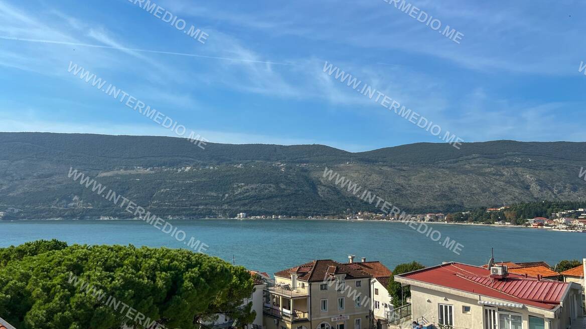 Mica Vavica, Herceg Novi
