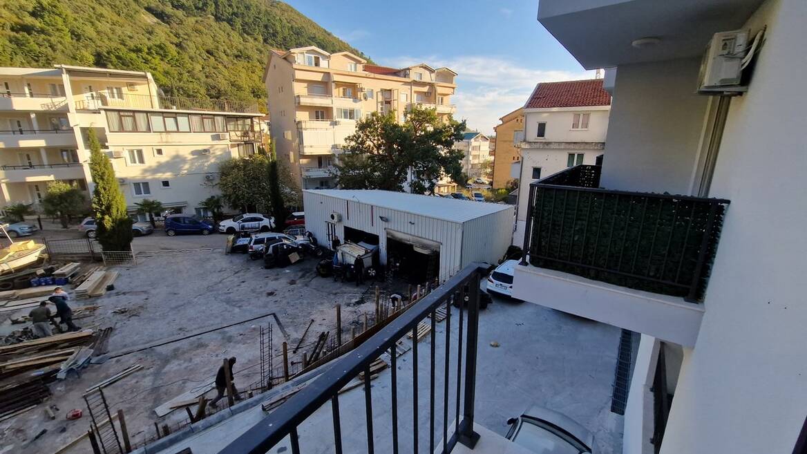 Na prodaju garsonjera u novogradnji, Budva, Budva