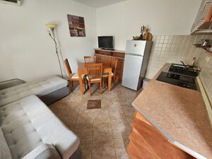 Markusevina 73 , Tivat
