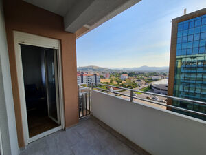 Central Point, Podgorica