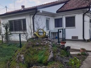 Zeleznicki prilaz 7, Novi Sad